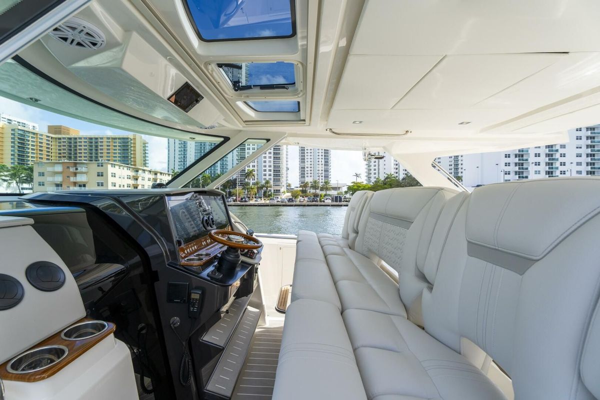 2024 Tiara Yachts 43 