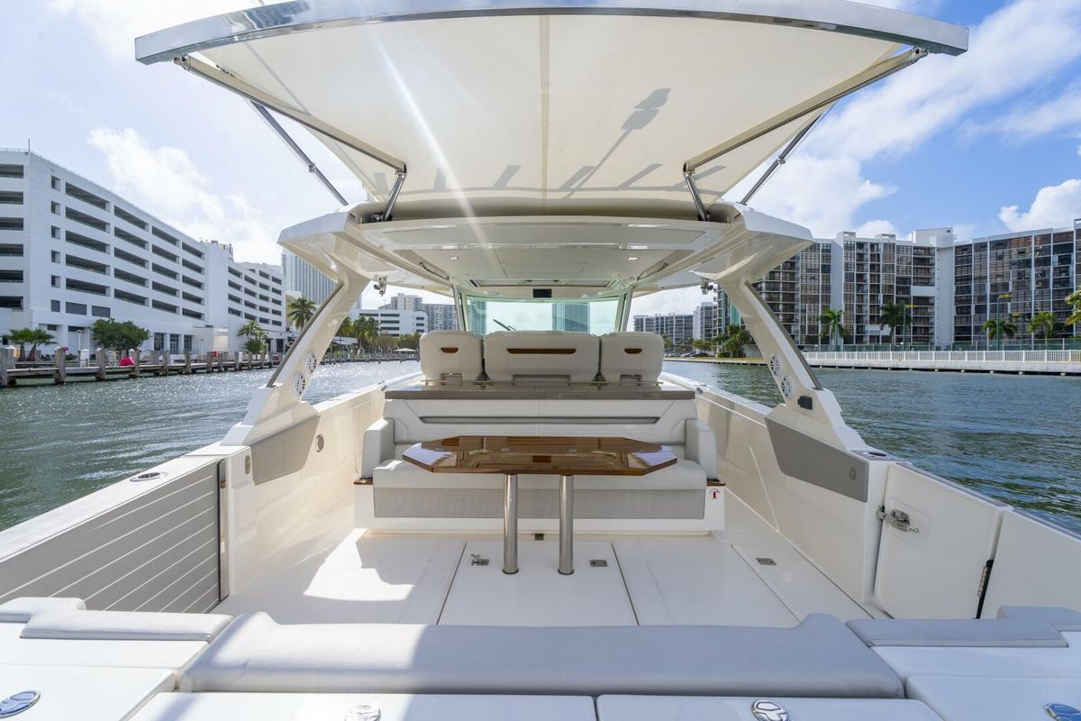 2024 Tiara Yachts 43 