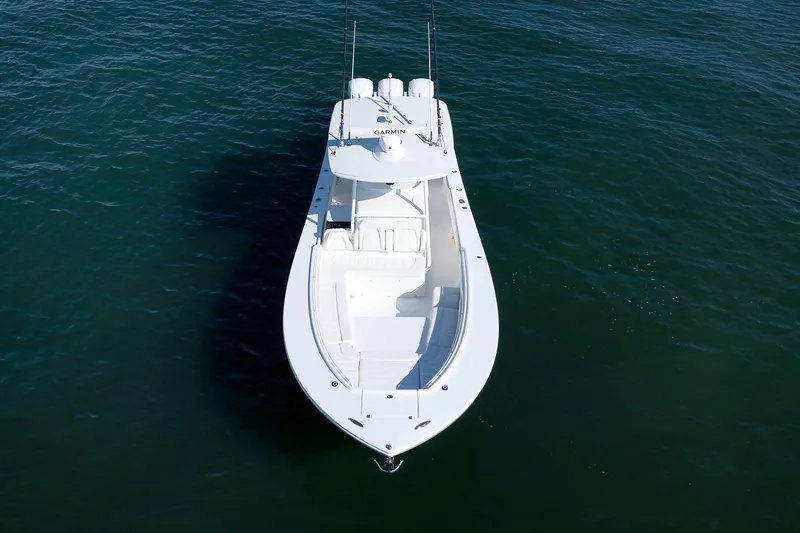 34 Ss Yacht Photos Pics 2018 Regulator 34SS boat on open water, aerial view.