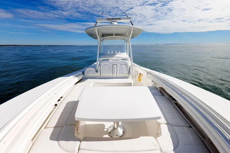 34 Ss Yacht Photos Pics 2018 Regulator 34SS boat on open water under a clear blue sky.