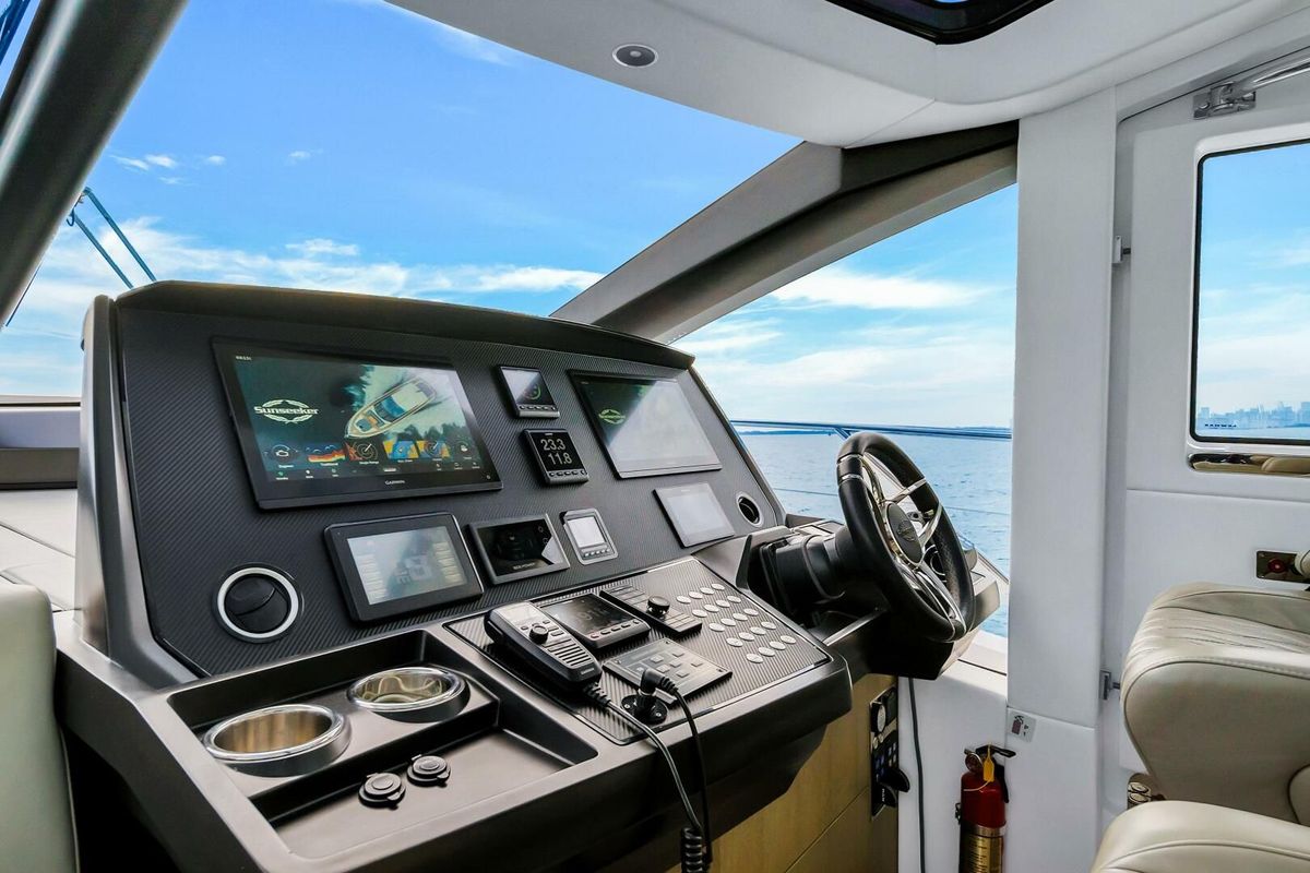 2022 Sunseeker 74 