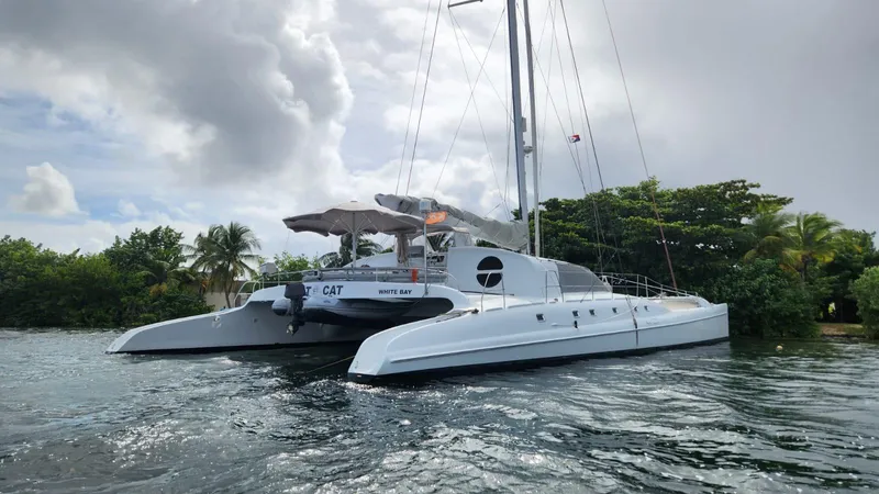 Fat Cat Yacht Photos Pics 