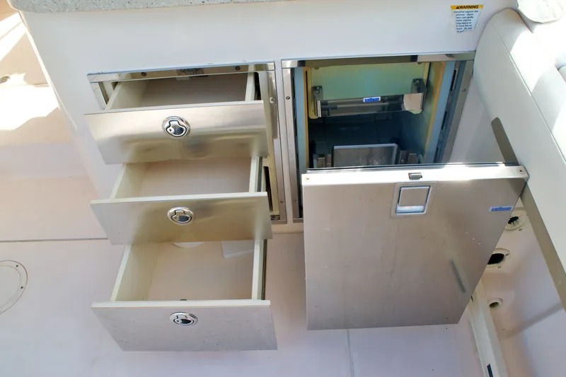  Yacht Photos Pics 2013 GRADY-WHITE 335 FREEDOM - Image 36