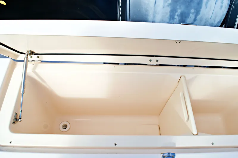  Yacht Photos Pics 2013 GRADY-WHITE 335 FREEDOM - Image 31