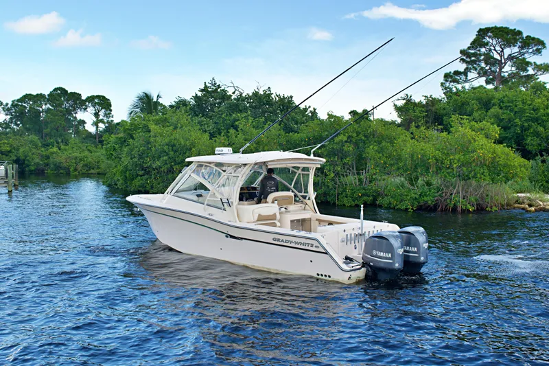  Yacht Photos Pics 2013 GRADY-WHITE 335 FREEDOM - Image 5