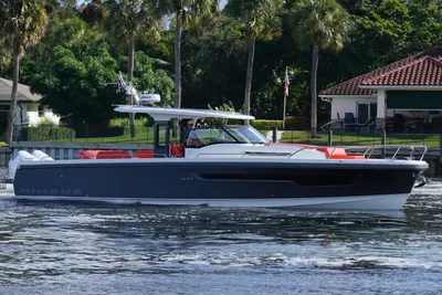 Nimbus Tender 11 #260