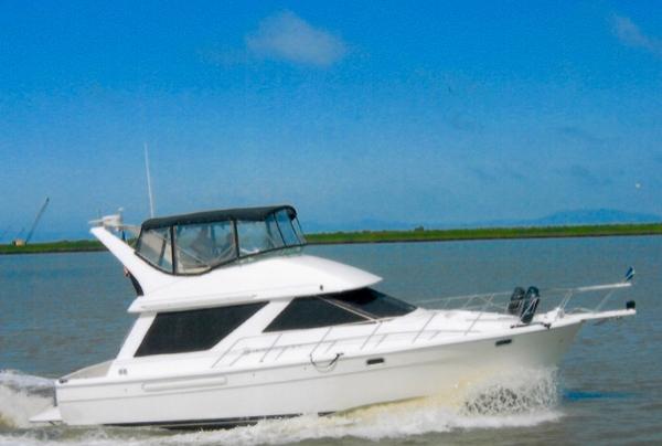 1995 Bayliner 3988 Motoryacht