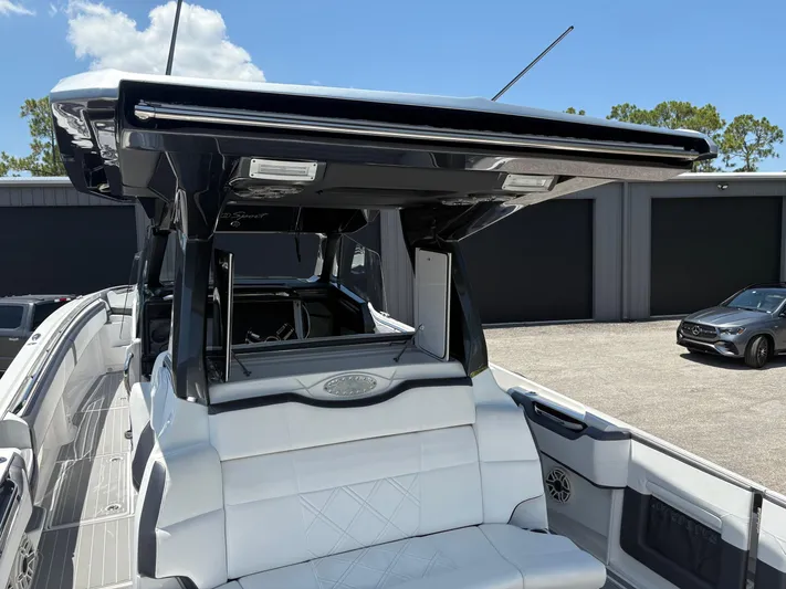  Yacht Photos Pics 2020 Nor-Tech 450 Sport Center Console boat with sleek design and luxurious seating.