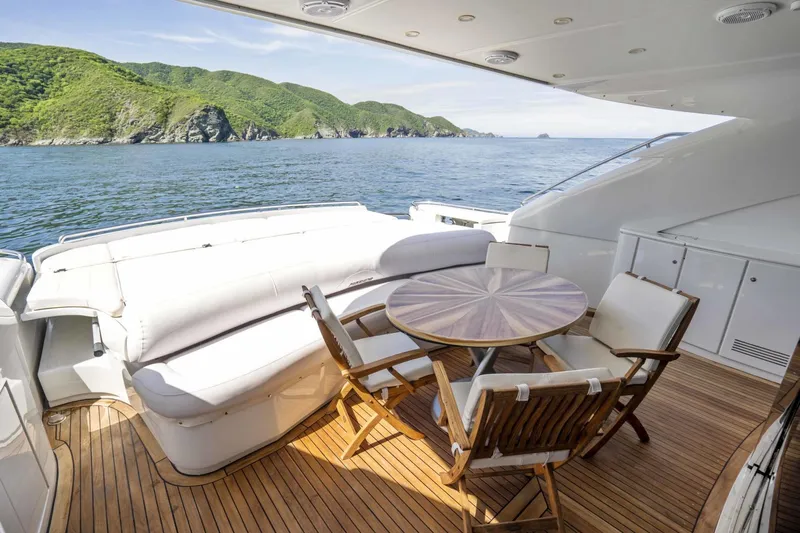 Denise Yacht Photos Pics 