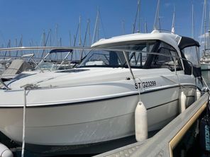 2020 Beneteau Antares 7 OB