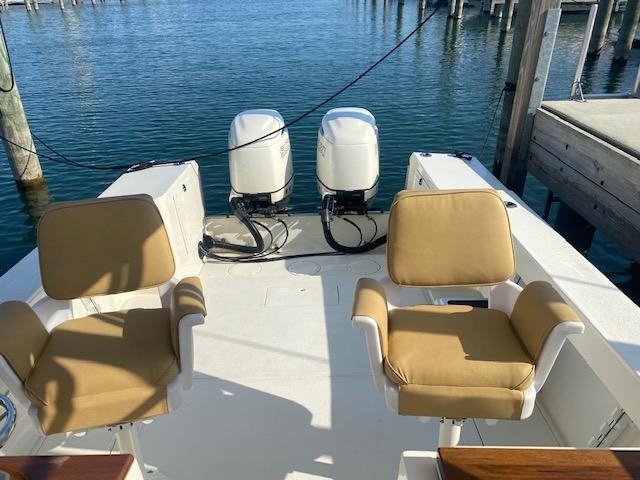 1985 Mako 285 DC Center Console for sale - YachtWorld