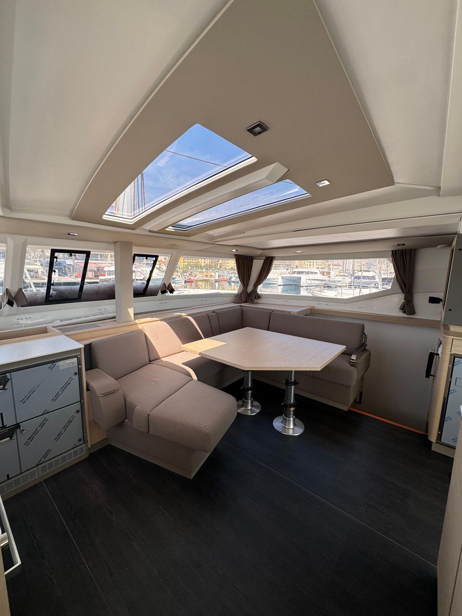 2024 Fountaine Pajot 45 