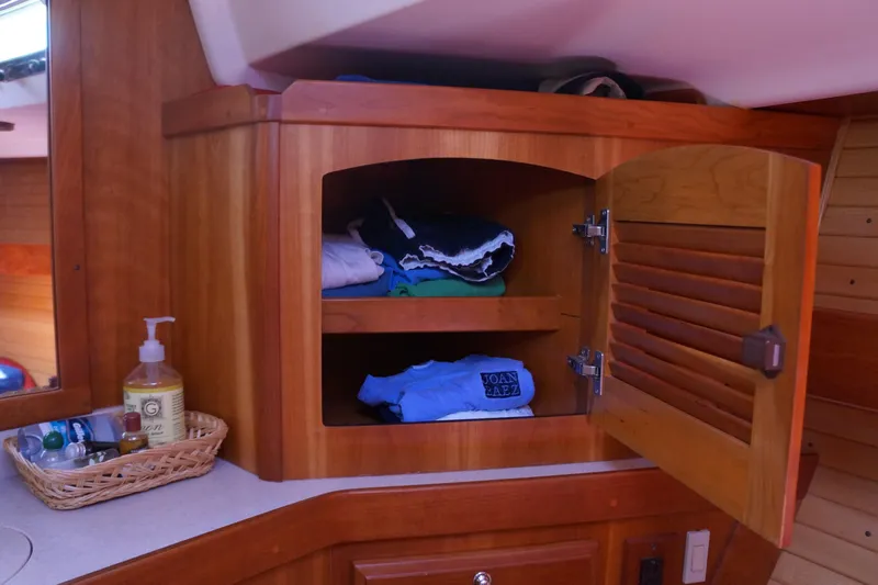 Midnight Yacht Photos Pics 