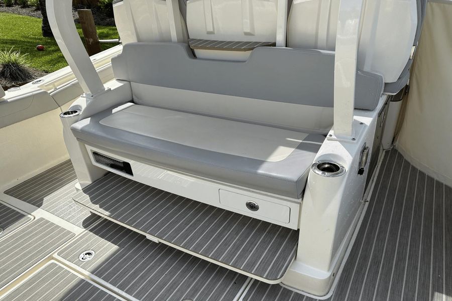 2019 Scout 380 LXF