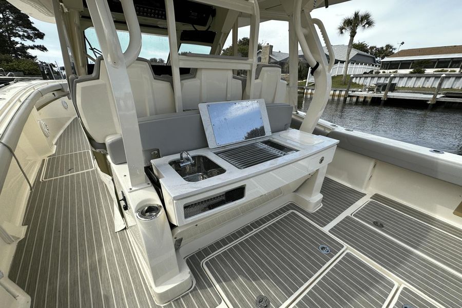 2019 Scout 380 LXF