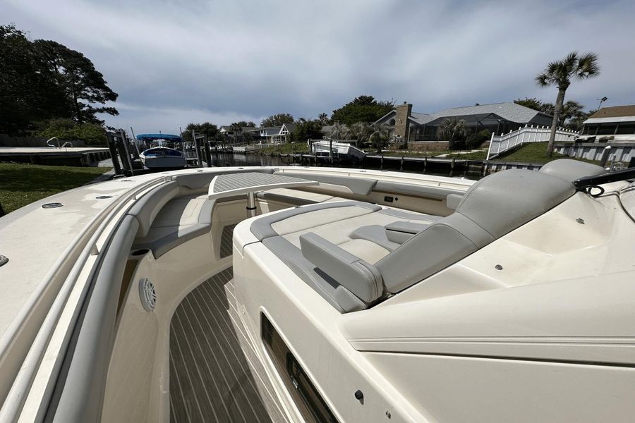2019 Scout 380 LXF