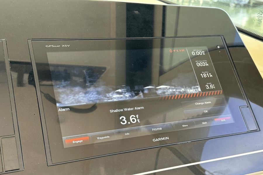 2019 Scout 380 LXF