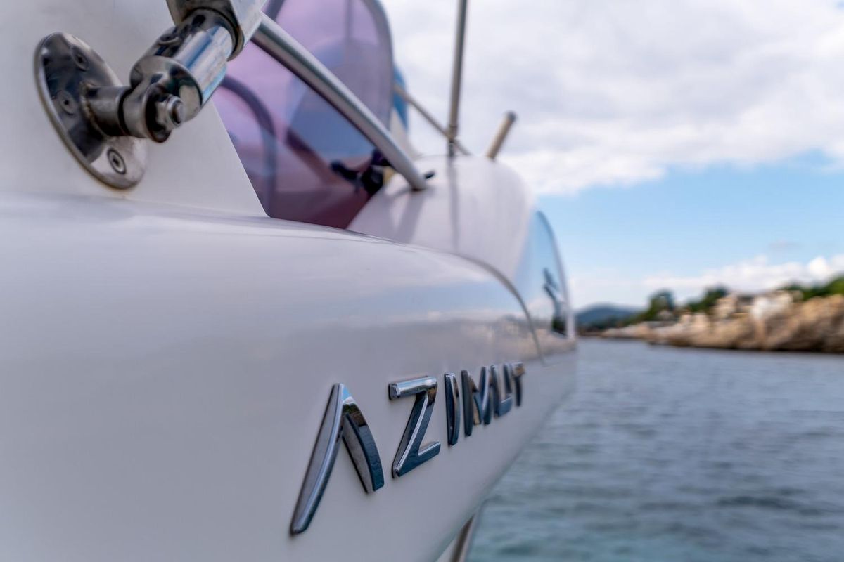 2012 Azimut 48 