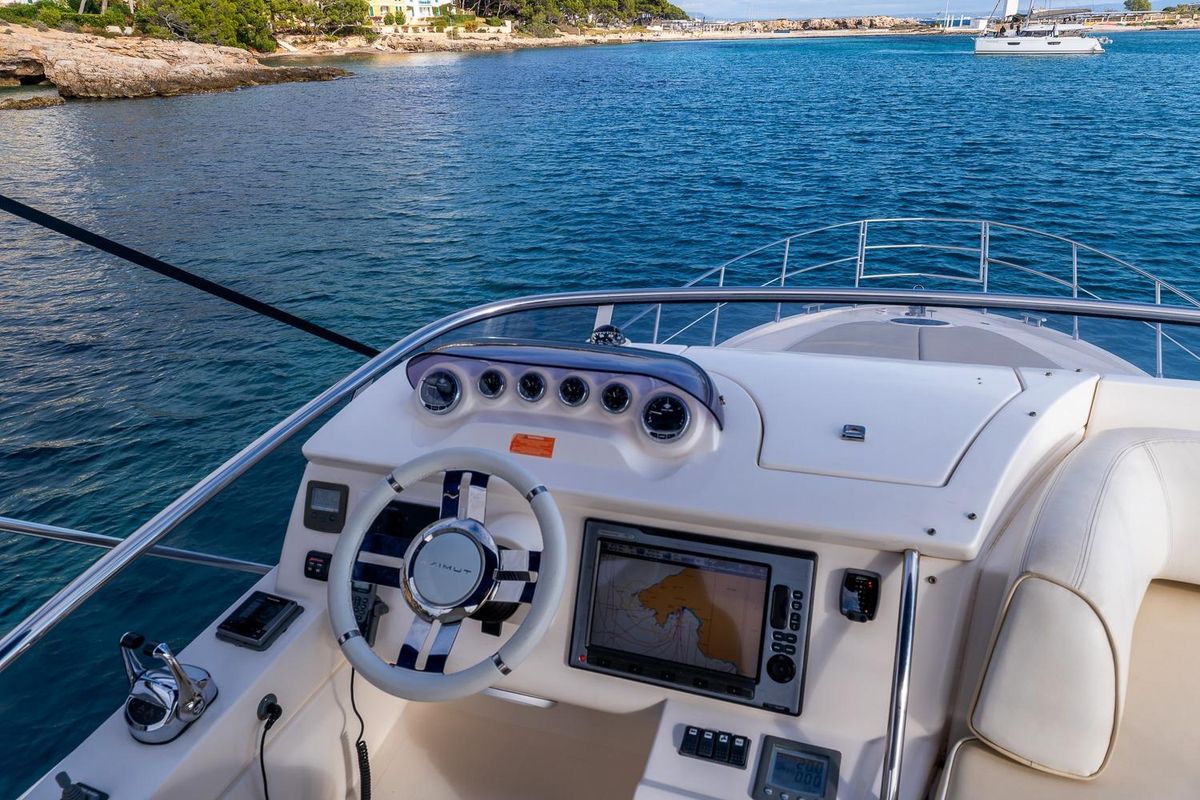 2012 Azimut 48 