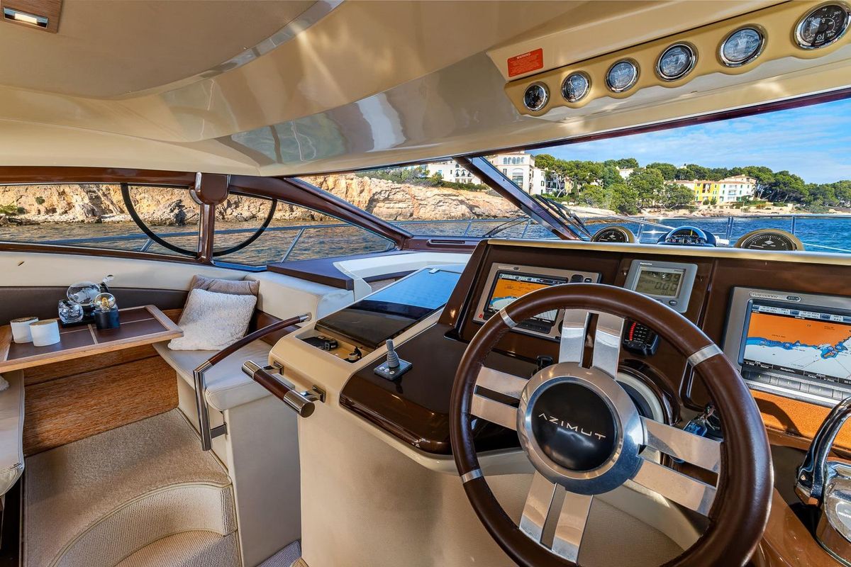2012 Azimut 48 