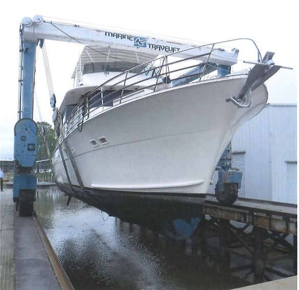 1988-77-hatteras-77-cockpit-motor-yacht