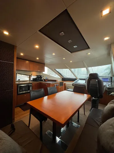 Patos Yacht Photos Pics 