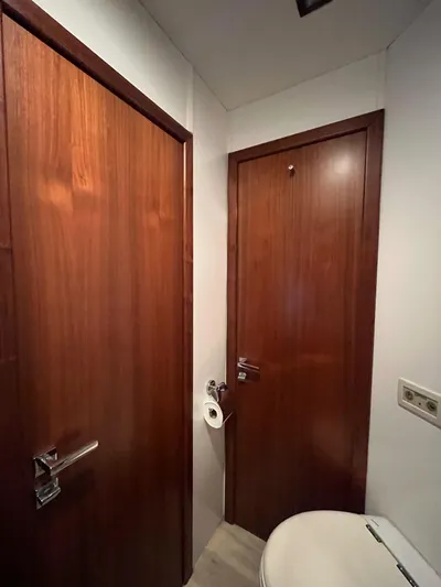 Patos Yacht Photos Pics 