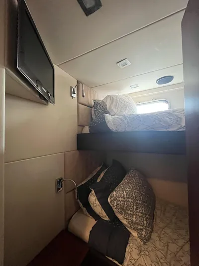 Patos Yacht Photos Pics 