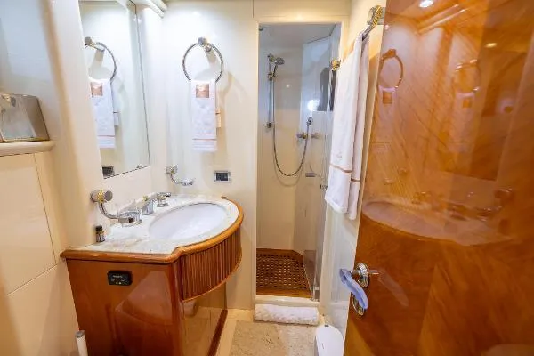  Yacht Photos Pics Port Twin Stateroom lower level ensuite head