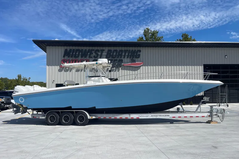  Yacht Photos Pics 2002 Fountain 38 CC Tournament Edition boat on trailer at Midwest Boating Superstore.