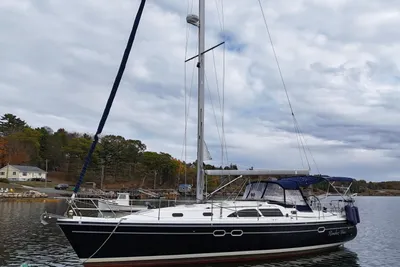 Catalina 387