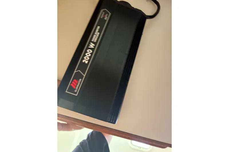 Rendez-vous Yacht Photos Pics Inverter installed in 2003 Catalina 387 sailboat, 2000W capacity.