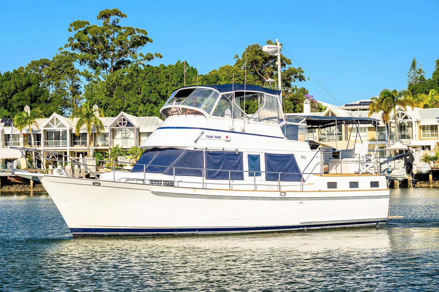 1999 Island Gypsy 40 Flybridge Flybridge for sale - YachtWorld