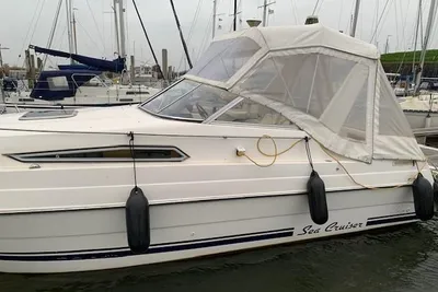 1992 Motor Yacht Global