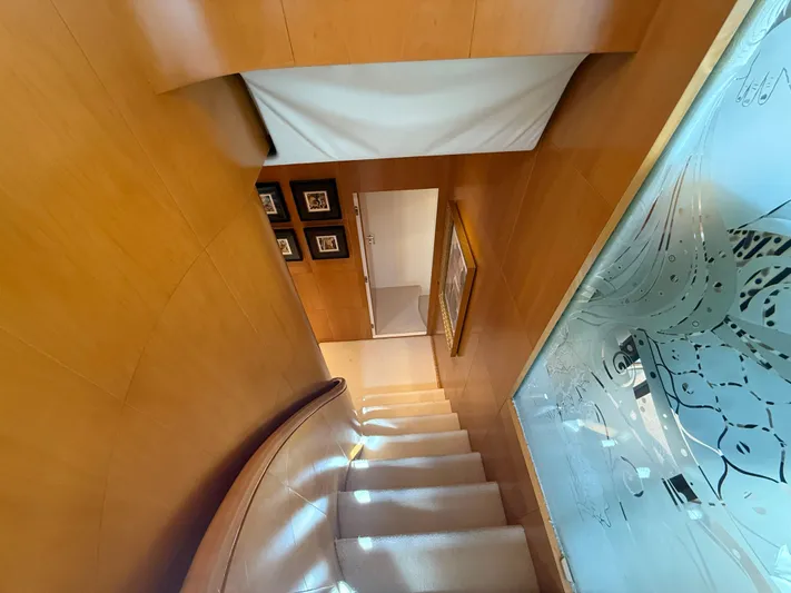 Arrivederci IV Yacht Photos Pics 