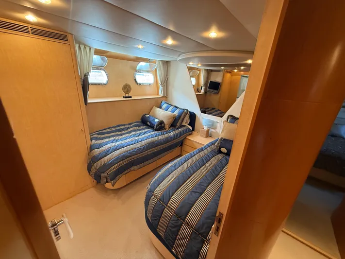 Arrivederci IV Yacht Photos Pics 