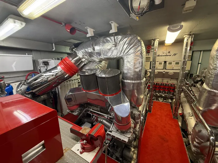 Arrivederci IV Yacht Photos Pics 