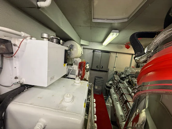 Arrivederci IV Yacht Photos Pics 