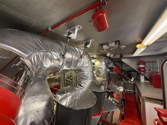 Arrivederci IV Yacht Photos Pics 