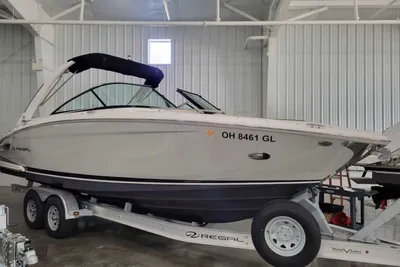 Regal 2800 Bowrider
