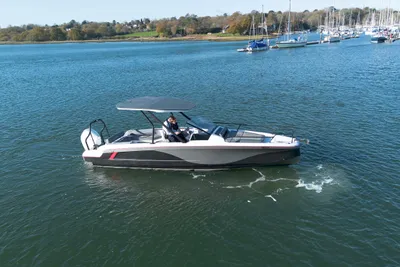 2023 Axopar 25 Cross Top