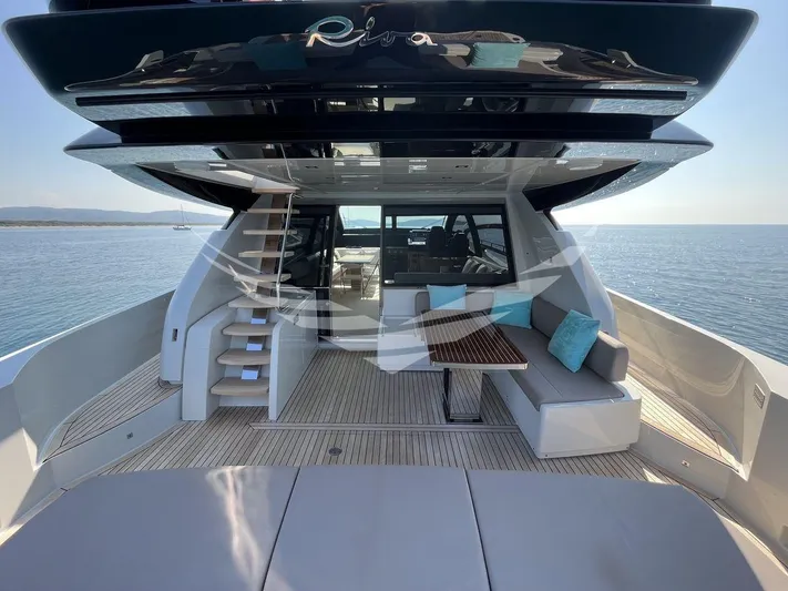  Yacht Photos Pics 8851323_20230607023015208_1_XLARGE.jpg