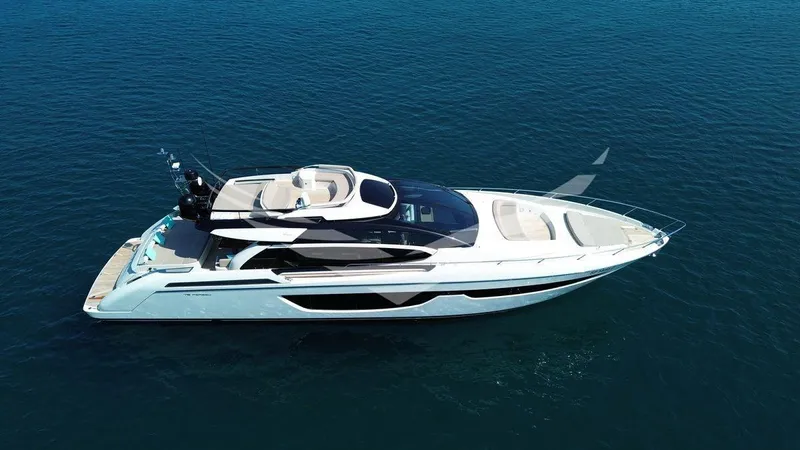  Yacht Photos Pics 8851323_20230607073610040_1_XLARGE.jpg