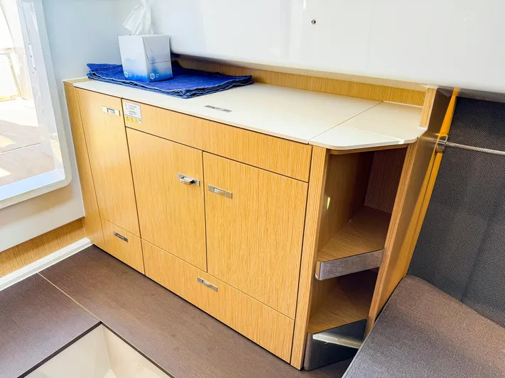 4787mm Yacht Photos Pics Modern RYCK 280 boat interior with wooden cabinetry, 2023 model.