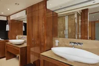 2015 Sunseeker 115 Sport Yacht