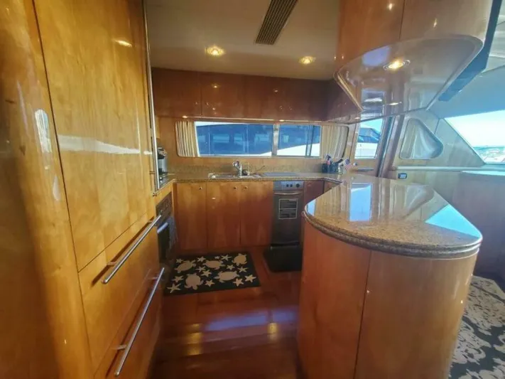 Belisarius Yacht Photos Pics Horizon 92 BELISARIUS - Galley