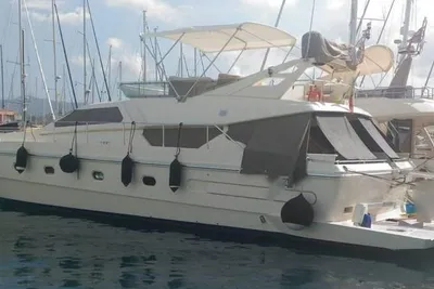 1996 Ferretti Yachts FERRETTI 60