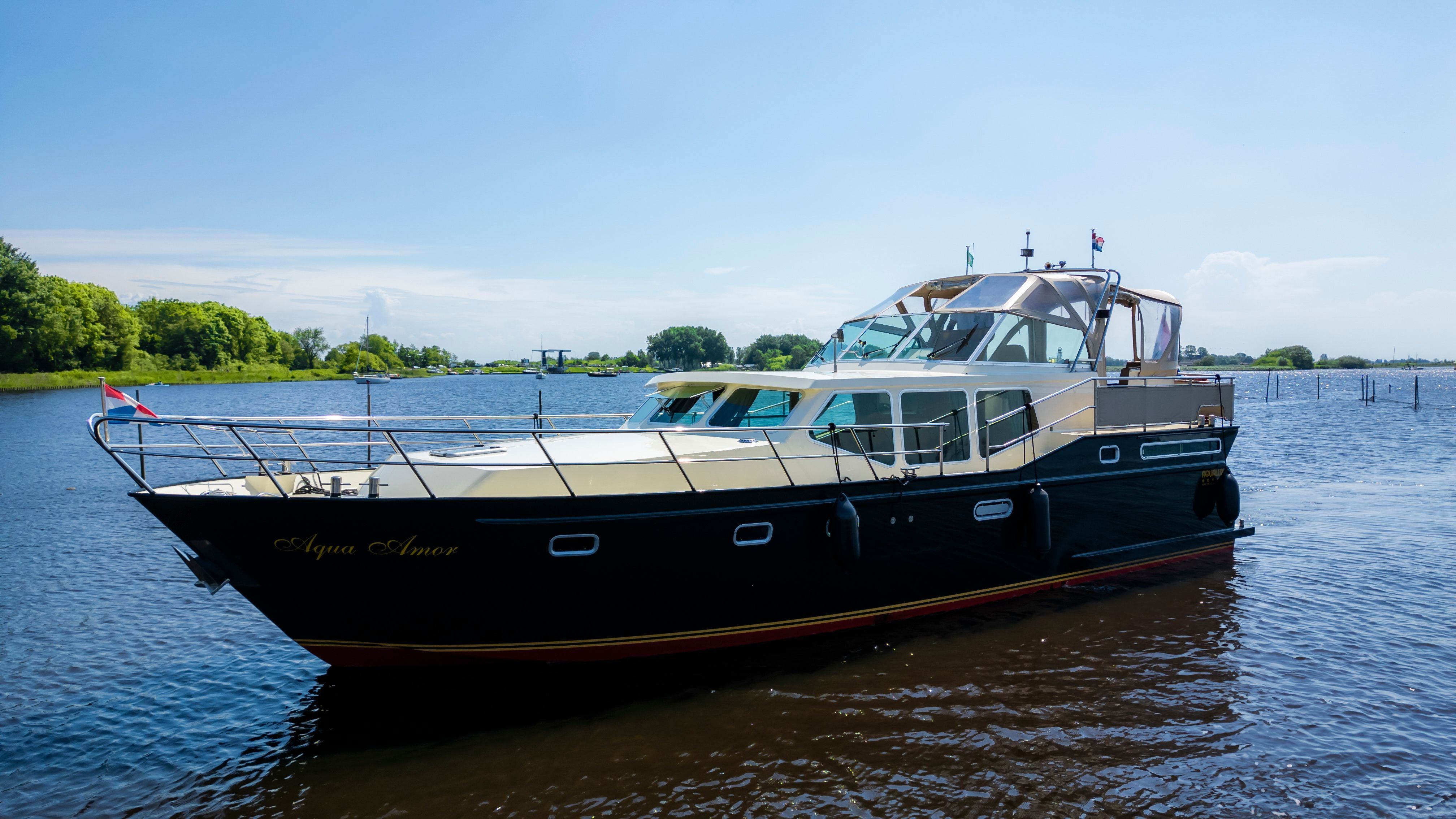 2006 Vacance Kruiser 13.50