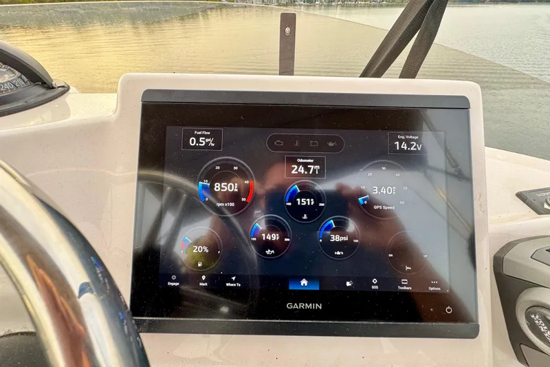  Yacht Photos Pics Garmin display on 2025 Ranger Tugs R-31 CB showing engine and navigation data.