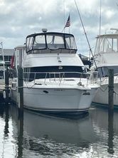 Carver 390CPMY